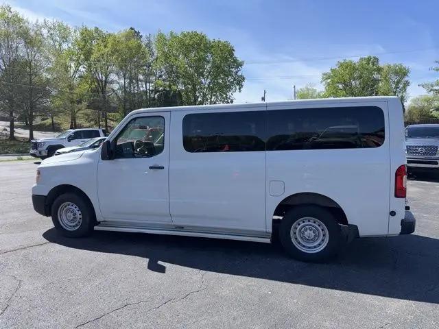 2017 Nissan 3500 S V6