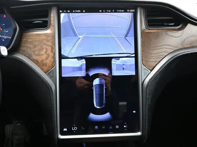 2021 Tesla Model X Long Range Plus Dual Motor All-Wheel Drive