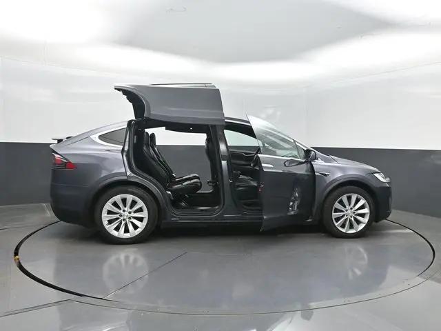 2021 Tesla Model X Long Range Plus Dual Motor All-Wheel Drive