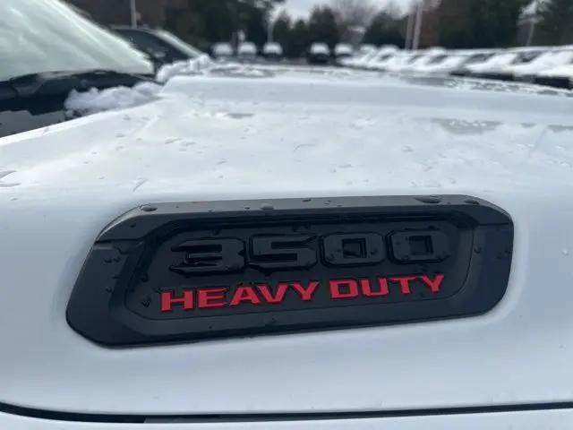 2026 Ram 3500 Tradesman Crew Cab 4x4 8' Box