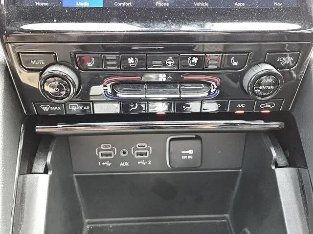 2025 Jeep Grand Cherokee Summit 4x4