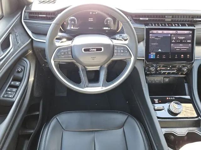 2025 Jeep Grand Cherokee Limited 4x4