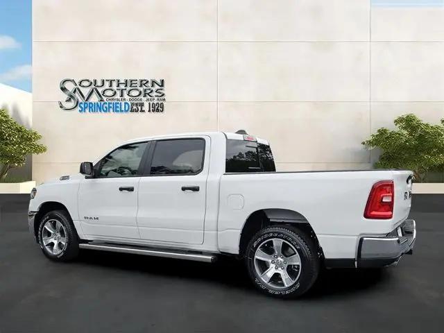 2026 Ram 1500 Tradesman Crew Cab 4x4 57 Box