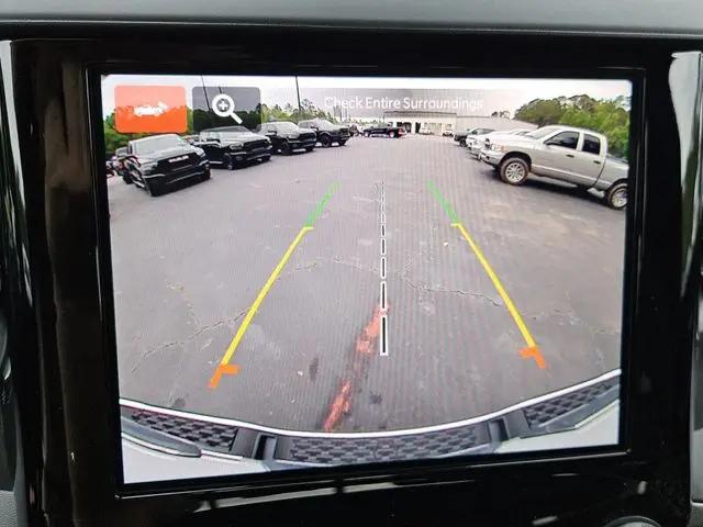 2026 Ram 1500 Tradesman Crew Cab 4x4 57 Box