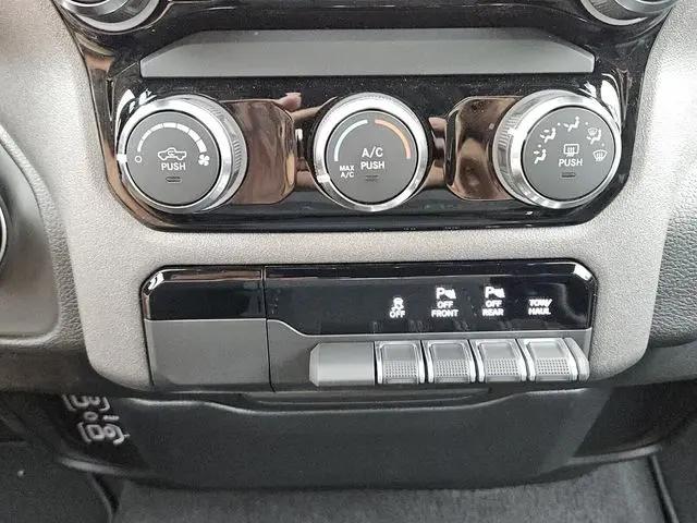 2026 Ram 1500 Tradesman Crew Cab 4x4 57 Box
