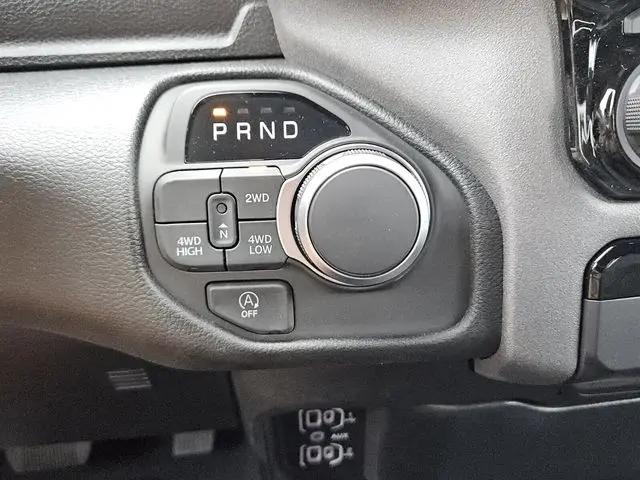 2026 Ram 1500 Tradesman Crew Cab 4x4 57 Box