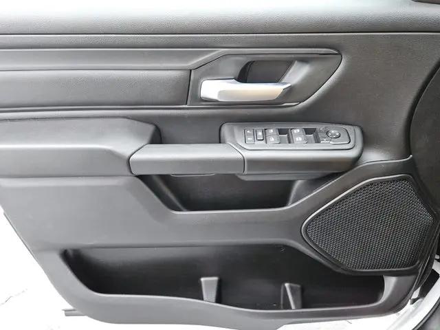 2026 Ram 1500 Tradesman Crew Cab 4x4 57 Box