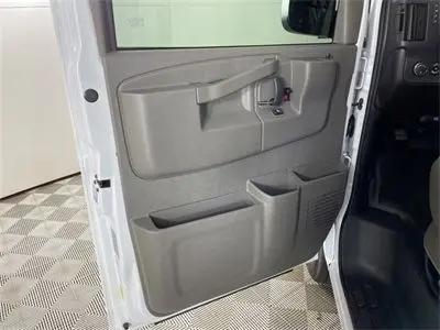 2026 Chevrolet Express Cargo Van 2500 Regular Wheelbase, WT, RWD