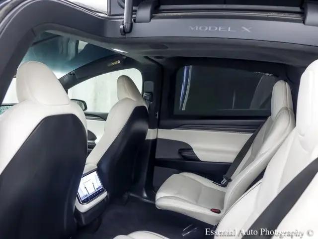 2023 Tesla Model X Plaid Tri Motor All-Wheel Drive