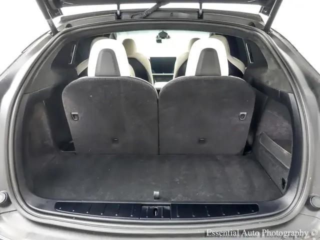 2023 Tesla Model X Plaid Tri Motor All-Wheel Drive