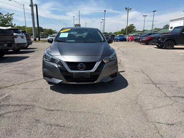 2021 Nissan Versa S Xtronic CVT