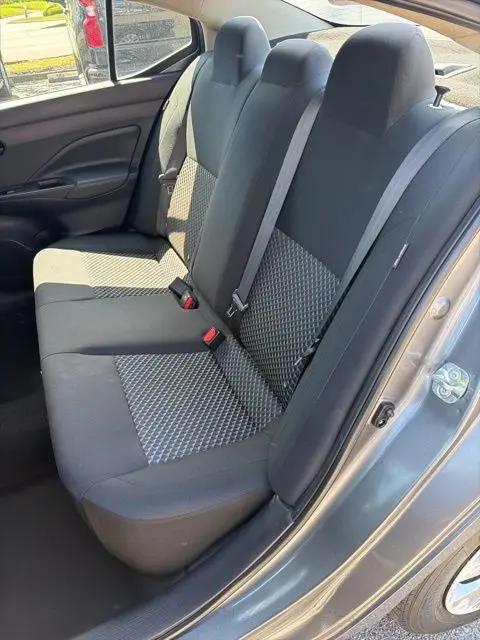 2021 Nissan Versa S Xtronic CVT