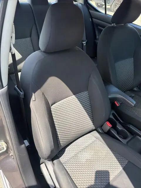 2021 Nissan Versa S Xtronic CVT