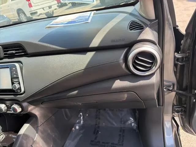 2021 Nissan Versa S Xtronic CVT