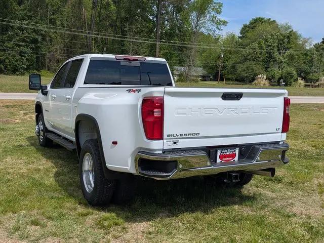 2026 Chevrolet Silverado 3500HD Crew Cab, Long Bed, LT Dual Rear Wheel, RWD