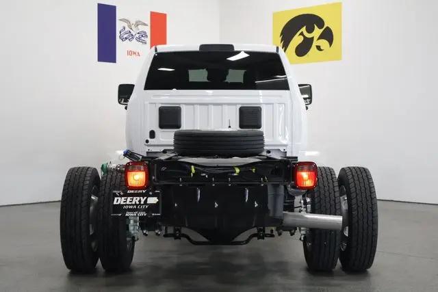 2026 Ram 5500 Tradesman/Big Horn