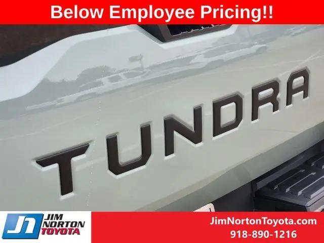 2026 Toyota Tundra Platinum CrewMax 5.5' Bed