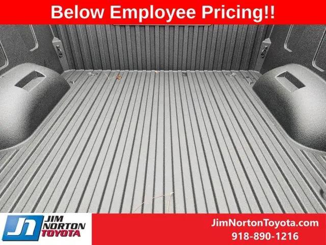 2026 Toyota Tundra Platinum CrewMax 5.5' Bed