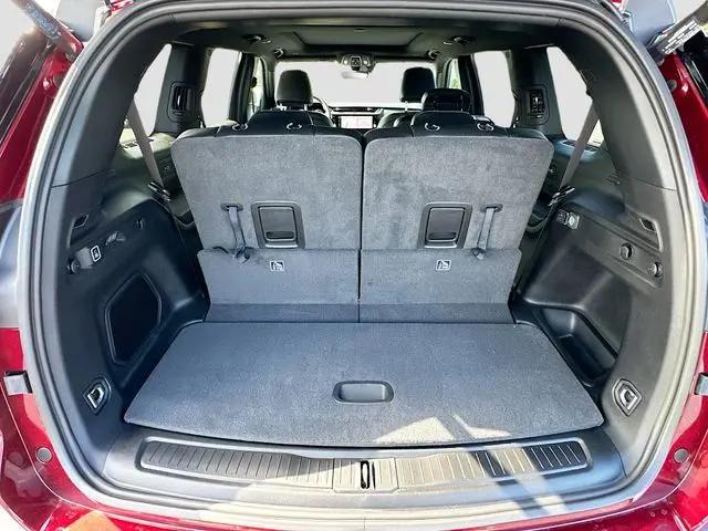 2026 Jeep Grand Cherokee L Limited 4x2
