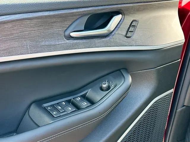 2026 Jeep Grand Cherokee L Limited 4x2