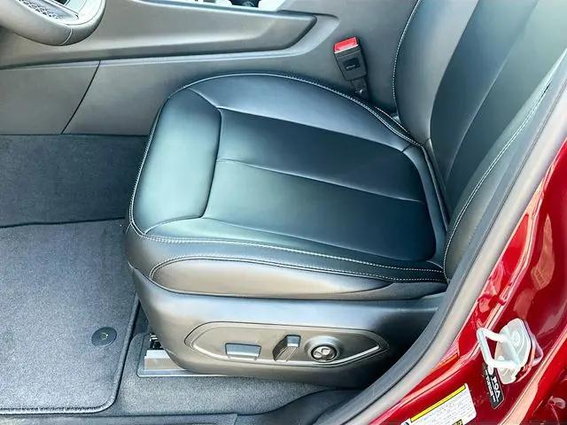 2026 Jeep Grand Cherokee L Limited 4x2