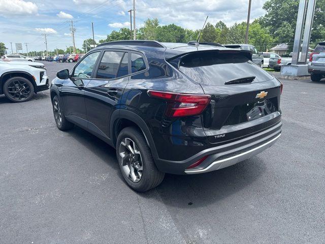 2025 Chevrolet Trax FWD LT
