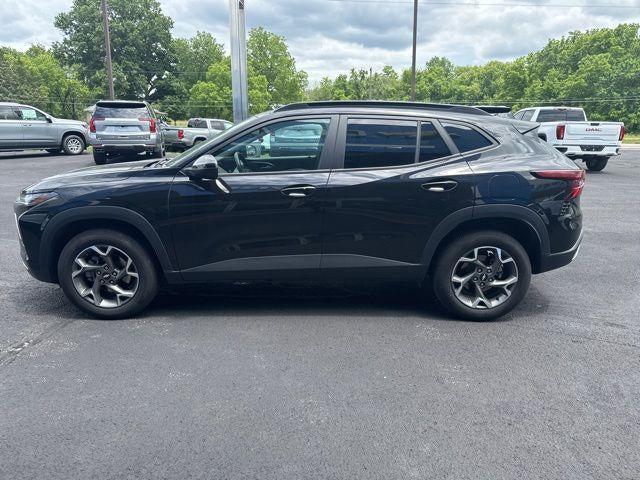 2025 Chevrolet Trax FWD LT