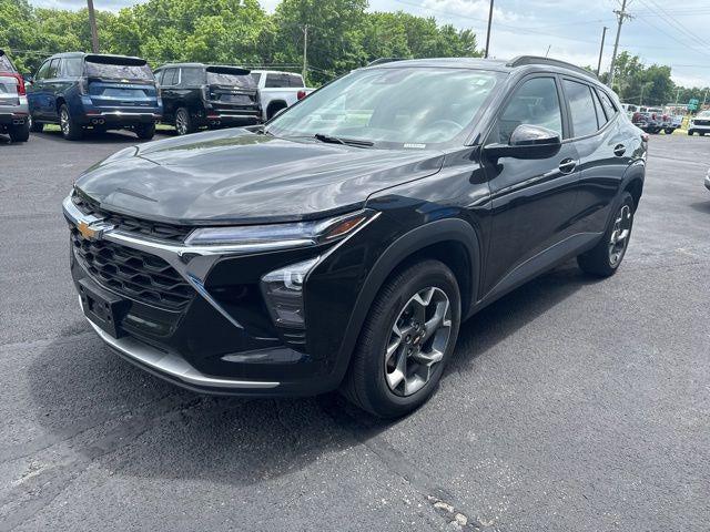 2025 Chevrolet Trax FWD LT