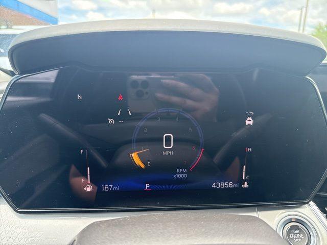 2025 Chevrolet Trax FWD LT