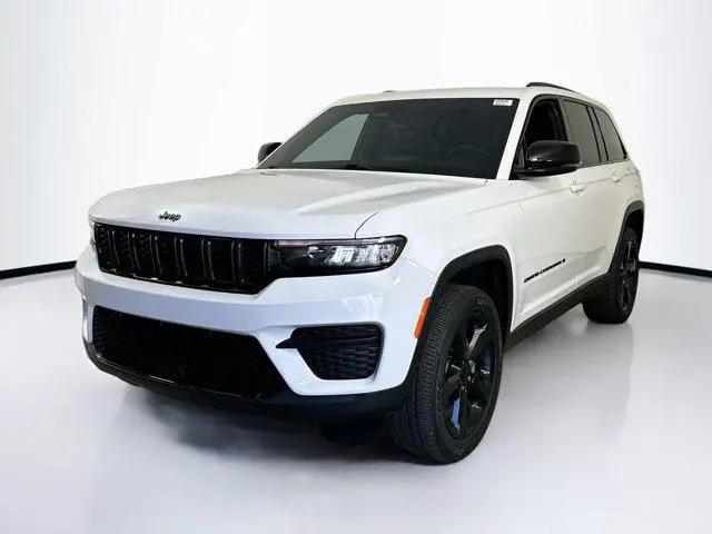 2023 Jeep Grand Cherokee Altitude 4x2 for sale in Palm Harbor, FL