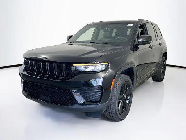 2023 Jeep Grand Cherokee Altitude 4x4 for sale in Palm Harbor, FL