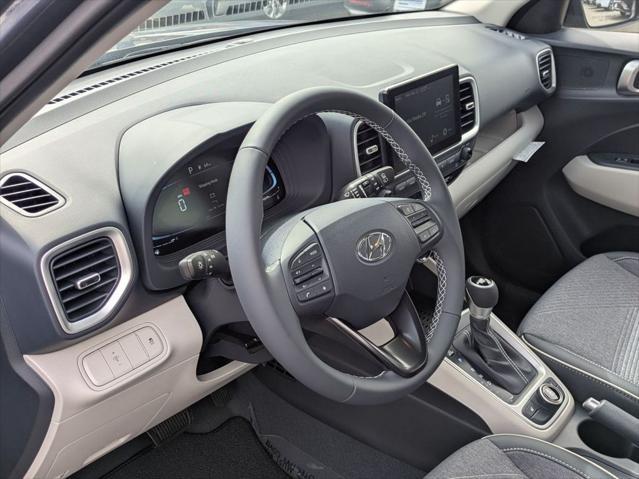 2026 Hyundai Venue SEL w/Two-Tone Roof