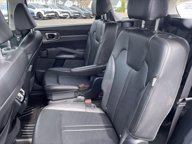2024 Kia Sorento X-Line EX