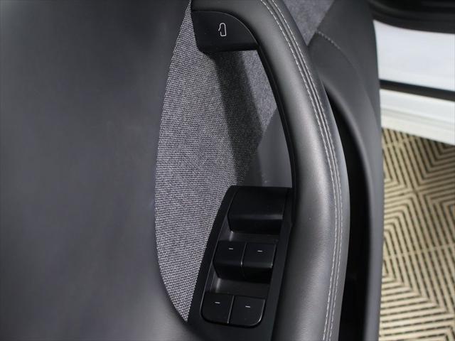 2022 Tesla Model S Dual Motor All-Wheel Drive