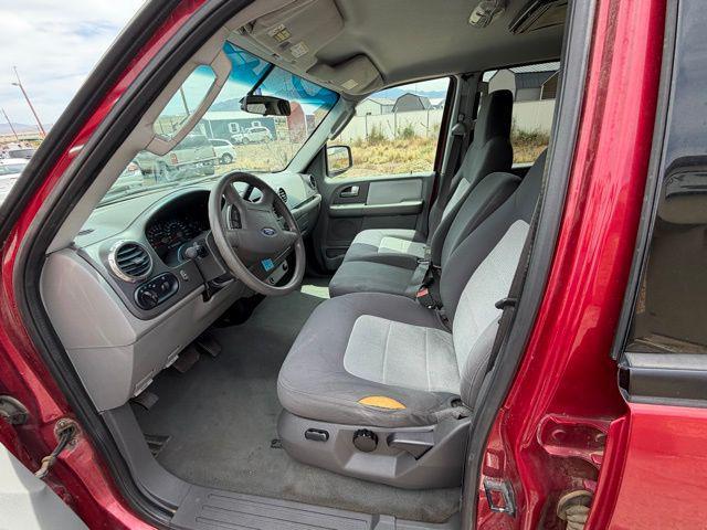 2004 Ford Expedition XLS
