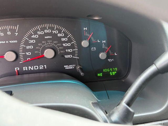 2004 Ford Expedition XLS
