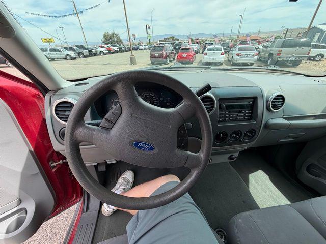 2004 Ford Expedition XLS