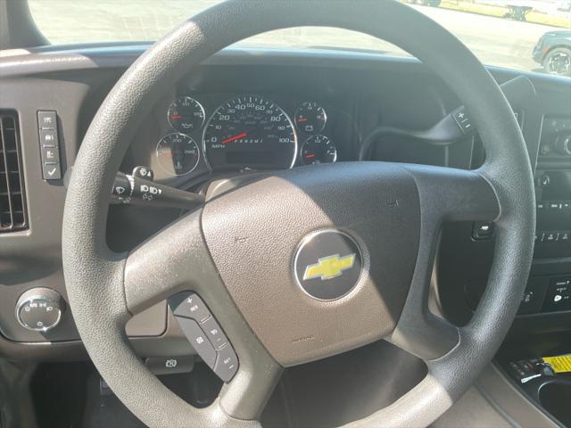2025 Chevrolet Express Passenger RWD 3500 Extended Wheelbase LS