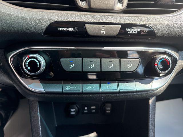 2018 Hyundai Elantra GT Base