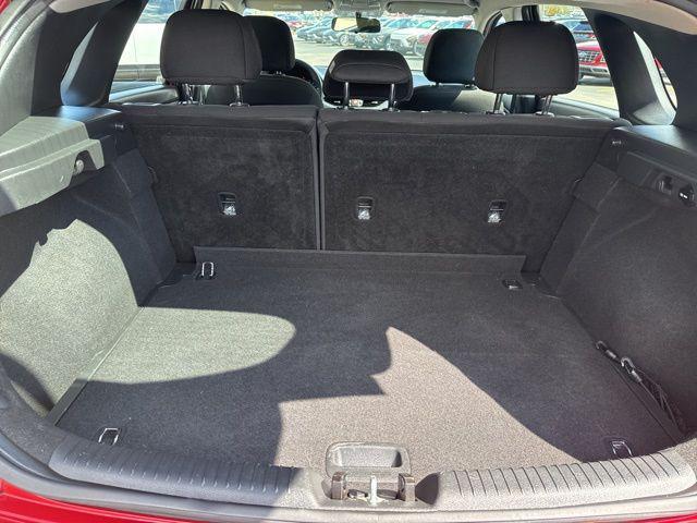 2018 Hyundai Elantra GT Base