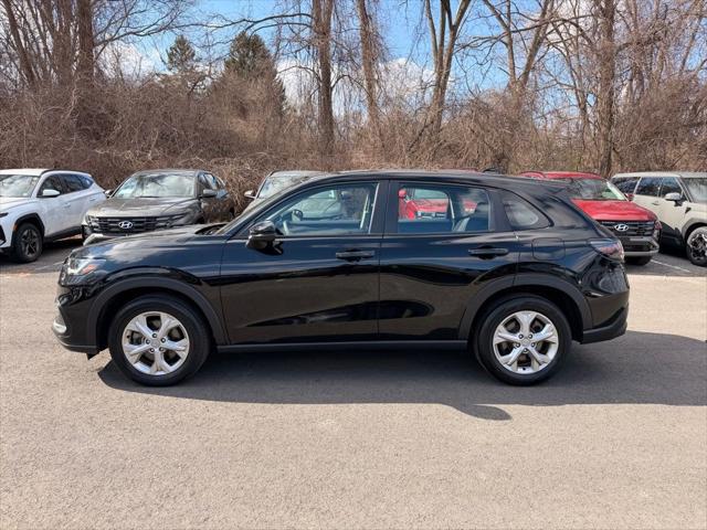 2025 Honda HR-V AWD LX