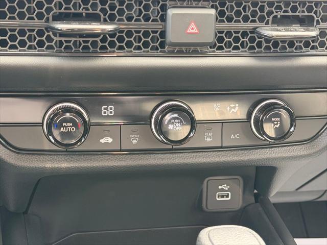 2025 Honda HR-V AWD LX