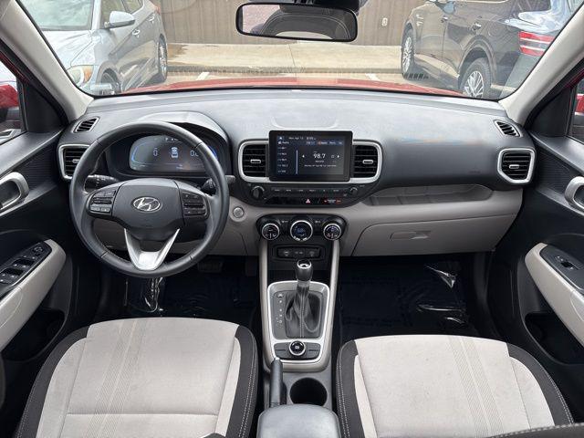 2025 Hyundai Venue SEL