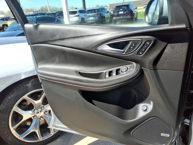 2024 Buick Encore GX Avenir AWD