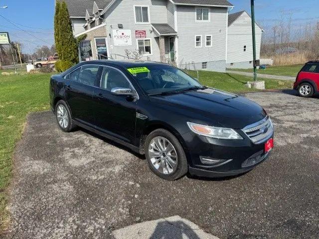 2010 Ford Taurus Limited for sale in Spencerport, NY