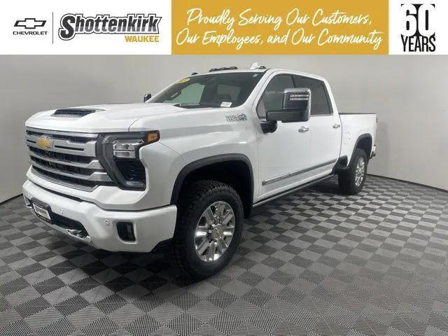 2025 Chevrolet Silverado 2500HD 4WD Crew Cab Standard Bed High Country for sale in Waukee, IA