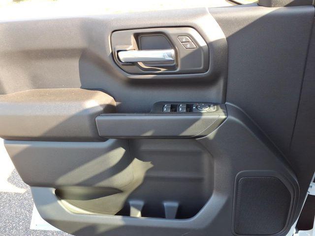 2026 GMC Sierra 1500 Double Cab, Standard Bed, Pro, 4WD