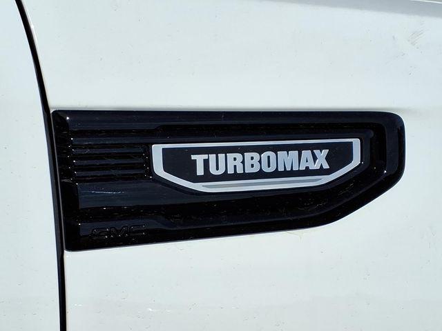 2026 GMC Sierra 1500 Double Cab, Standard Bed, Pro, 4WD