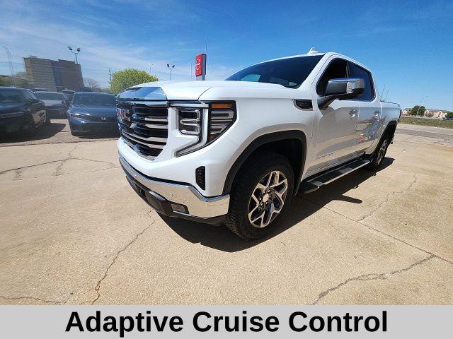 2026 GMC Sierra 1500 Crew Cab, Standard Bed, SLT, 4WD