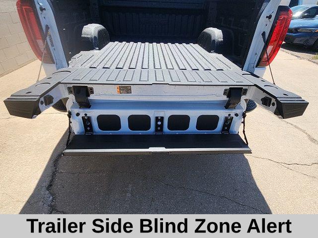 2026 GMC Sierra 1500 Crew Cab, Standard Bed, SLT, 4WD